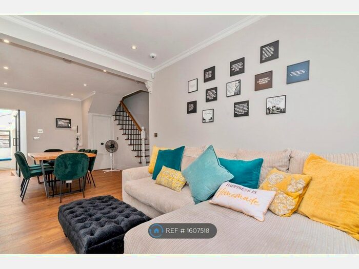 4 Bedroom Terraced House To Rent In Kinnoul Road, London, W6