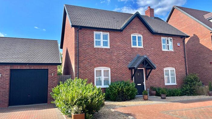 3 Bedroom Detached House For Sale In Hawkins Way, Newbold On Stour, Stratford-upon-Avon, CV37