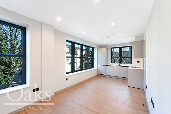 1 Bedroom Flat To Rent In Dingwall Road, East Croydon, CR0