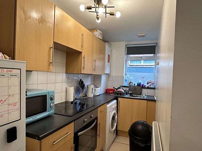 1 Bedroom Flat To Rent In Flat, The Rayner Building, - Portland Street, LN5