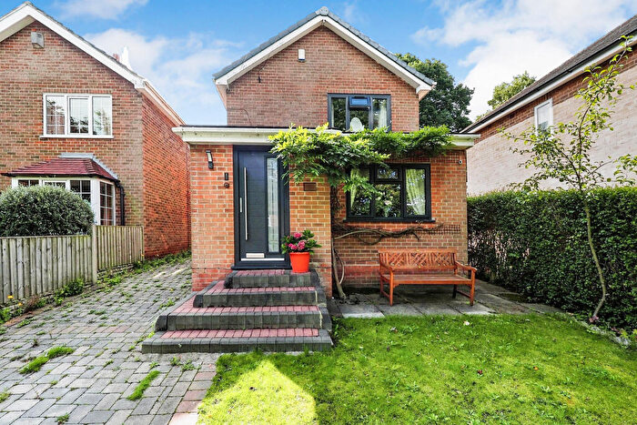 3 Bedroom Detached House To Rent In Burlington Way, Mickleover, Derby, DE3