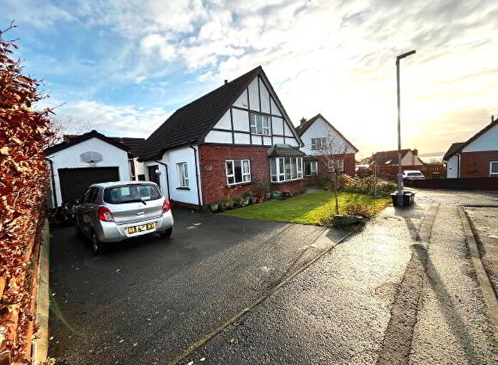 3 Bedroom Detached House For Sale In Broadlands Park, Carrickfergus, BT38