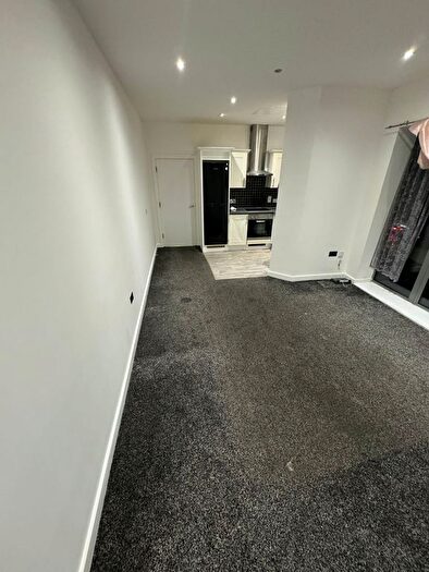 2 Bedroom Flat To Rent In Kingsley Mews, Ley Street, Ilford, IG1