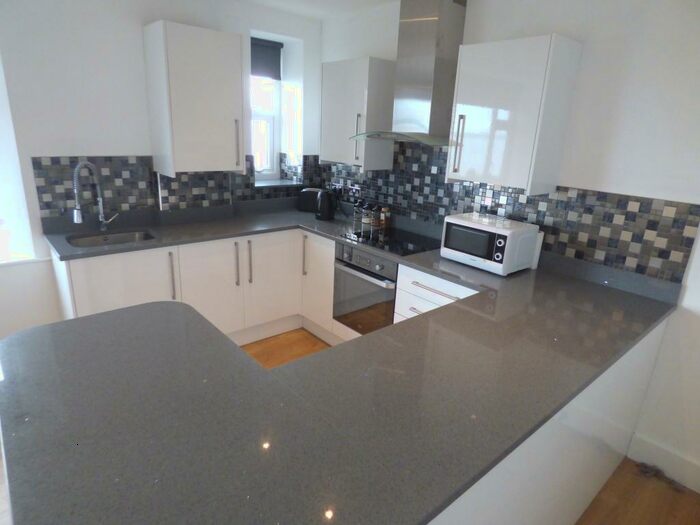 2 Bedroom Flat To Rent In High Street, Penmaenmawr, LL34