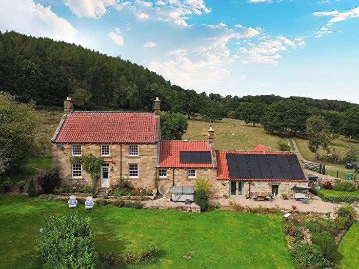 5 Bedroom Cottage For Sale In Murk Esk Cottage, Goathland, YO22