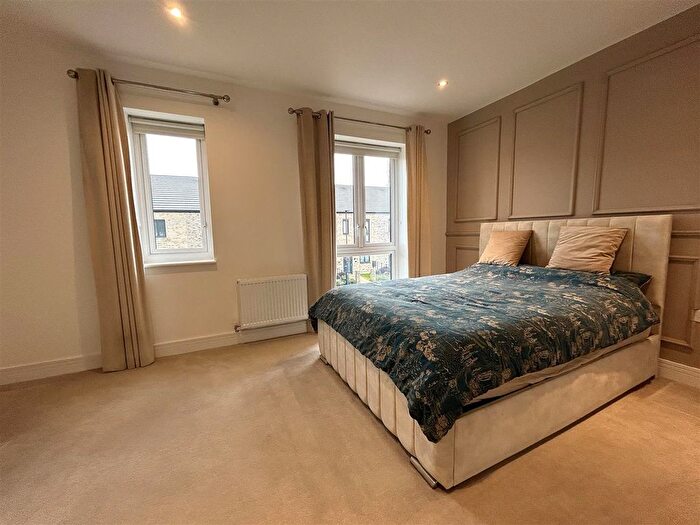 2 Bedroom End Of Terrace House To Rent In Mill Way, Selby, YO8