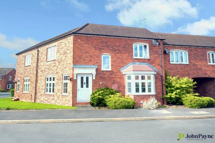 3 Bedroom Semi-Detached House To Rent In Jefferson Way, Bannerbrook Park, Coventry, West Midlands, CV4