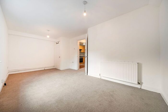 1 Bedroom Flat To Rent In Comet Place, The Granary Comet Place, SE8