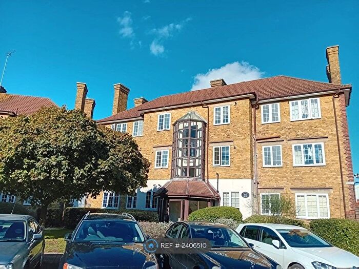 4 Bedroom Flat To Rent In Wandsworth, Wandsworth, SW18