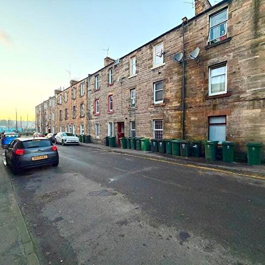 2 Bedroom Flat To Rent In Inchaffray Street Perth, PH1