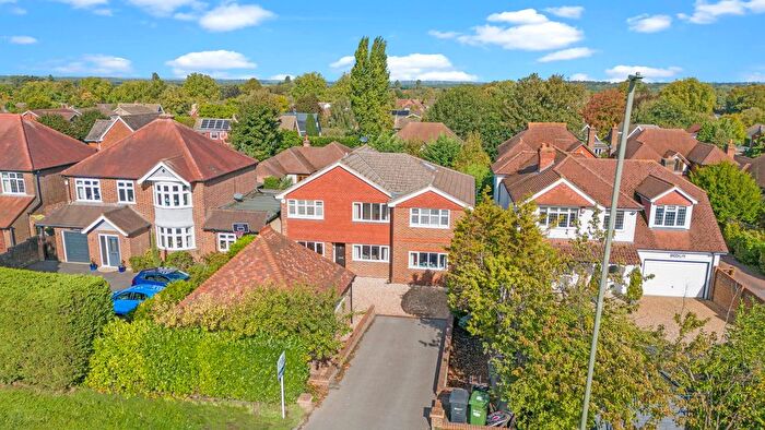 5 Bedroom Detached House For Sale In Leatherhead Road, Bookham, KT23