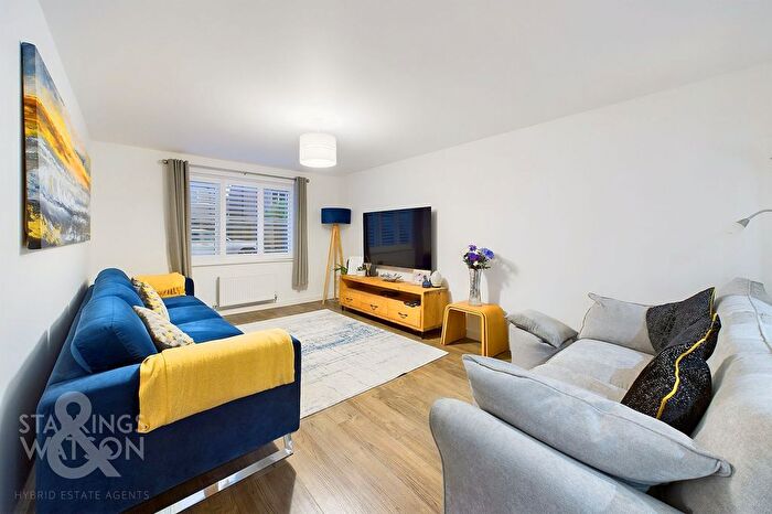 5 Bedroom Detached House For Sale In Memorial Way, Lingwood, Norwich, NR13