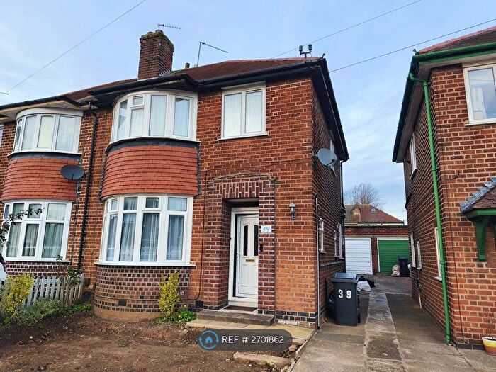 3 Bedroom Semi-Detached House To Rent In Leicester, Leicester, LE3