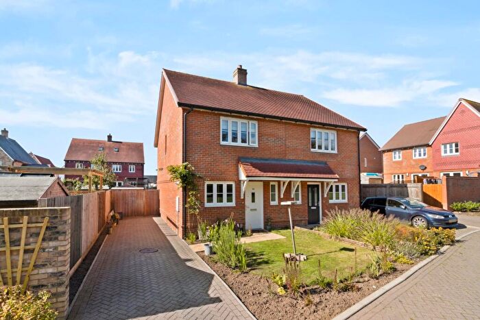 2 Bedroom Semi-Detached House For Sale In Kite Way, Hailsham, BN27