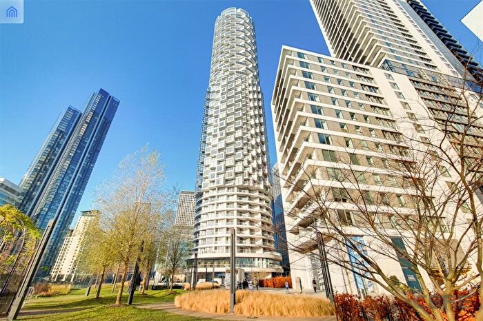 Apartment To Rent In Park Drive, London, E14