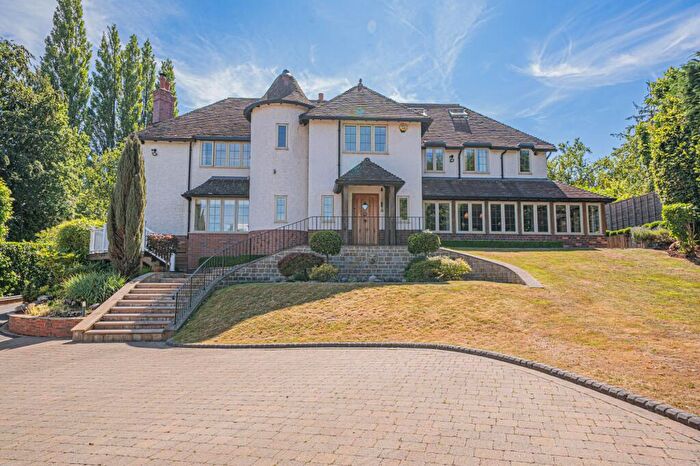 5 Bedroom House For Sale In Danzey Green, Tanworth-in-Arden, B94