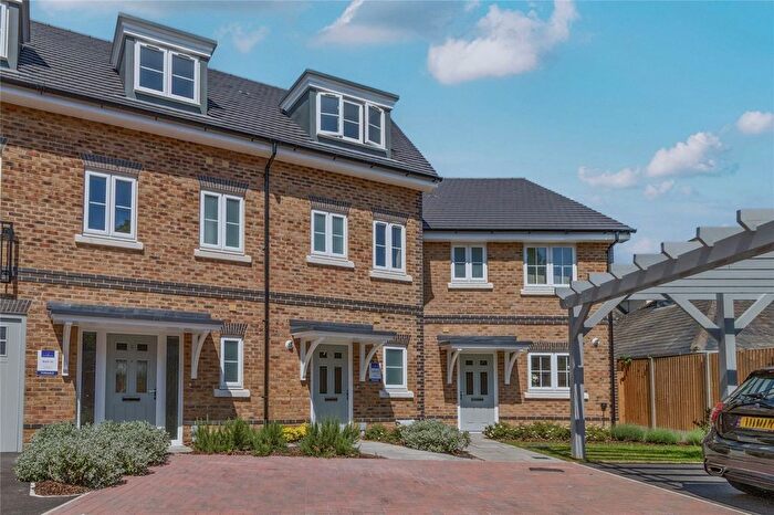 4 Bedroom Terraced House For Sale In Swansfield Close, Staines-Upon-Thames, Surrey, TW18