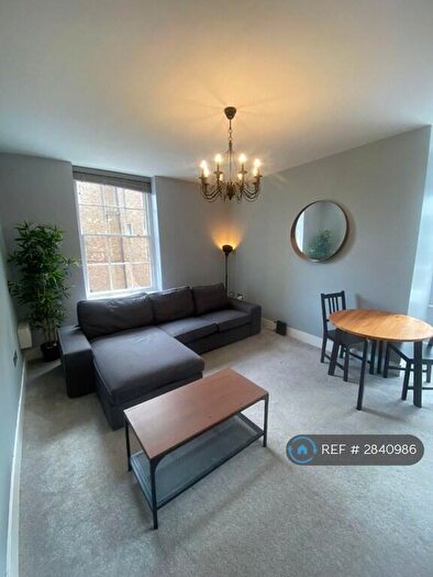 2 Bedroom Flat To Rent In St. Johns Lane, Gloucester, GL1