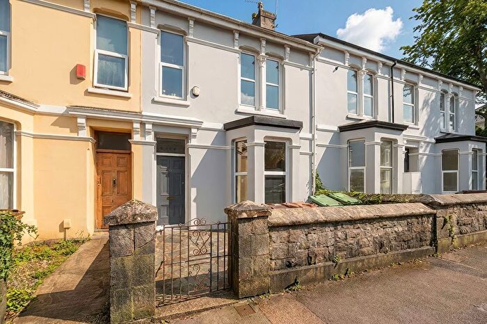 5 Bedroom Terraced House For Sale In Lisson Grove, Plymouth, PL4