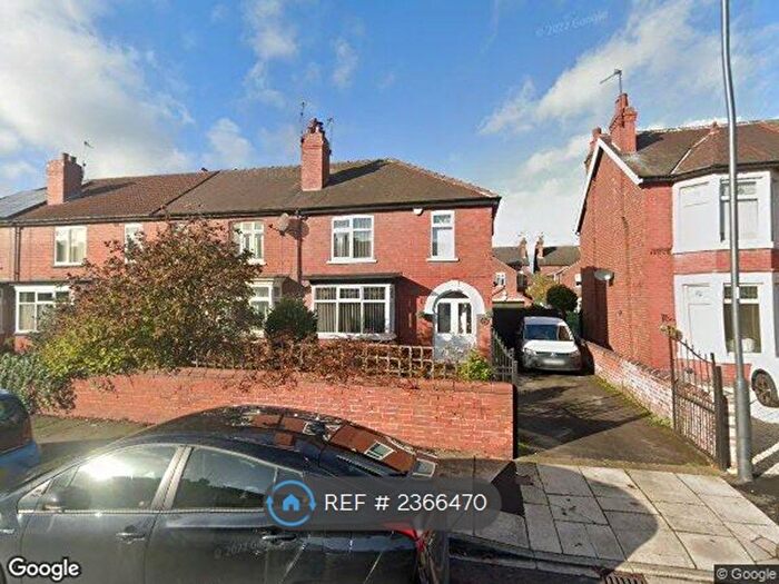 3 Bedroom Semi-Detached House To Rent In Buckingham Road, Doncaster, DN2