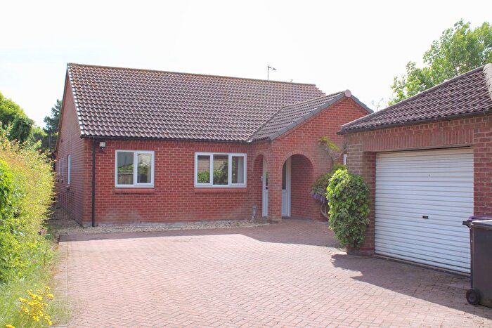 3 Bedroom Bungalow To Rent In West Street, North Kelsey, LN7