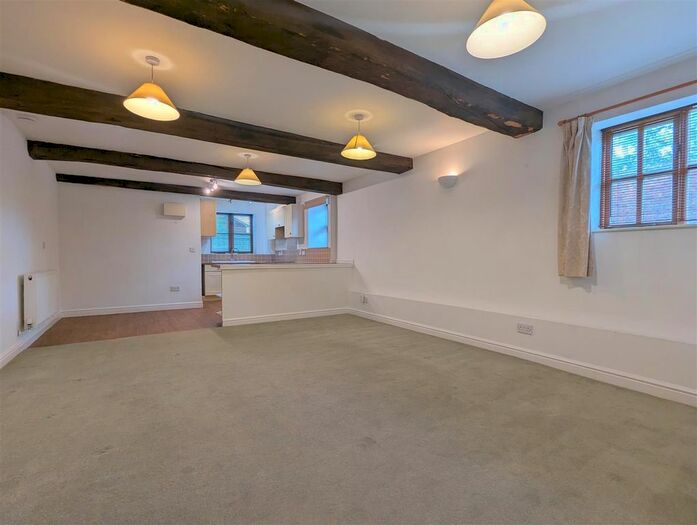 1 Bedroom Flat To Rent In London Lane, Upton-Upon-Severn, Worcester, WR8