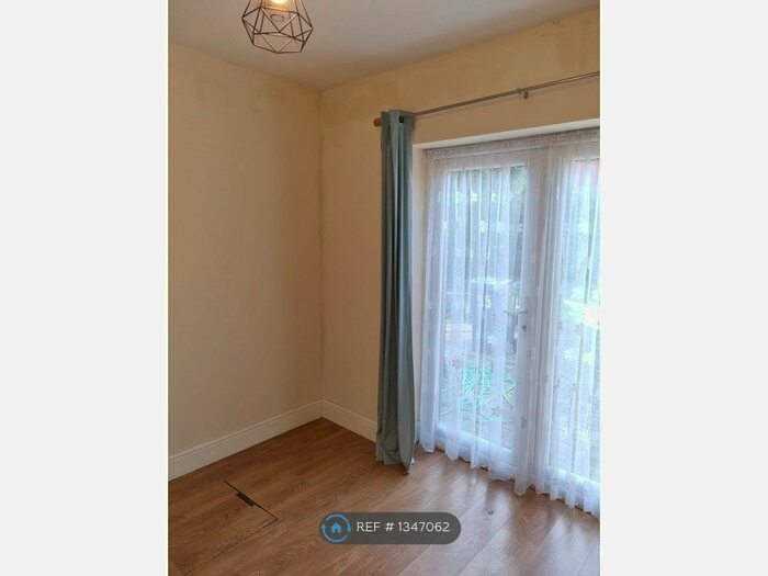 1 Bedroom Flat To Rent In Cressex Road, High Wycombe, HP12