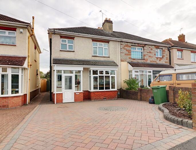 3 Bedroom Semi-Detached House To Rent In White Hart Lane, Portchester, Fareham, PO16