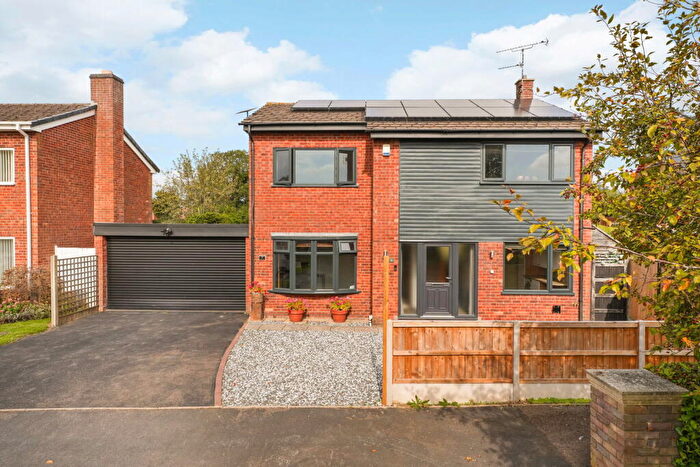 4 Bedroom Detached House For Sale In Chapel Fields, Swinford, Lutterworth, LE17