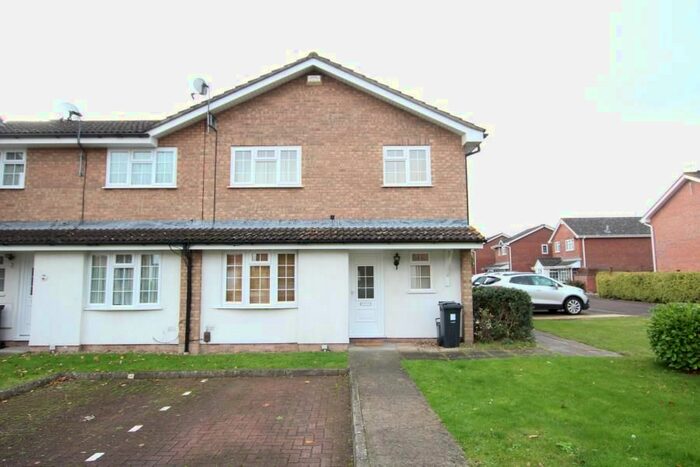 2 Bedroom End Of Terrace House To Rent In Great Meadow Road, Bradley Stoke, Bristol BS32