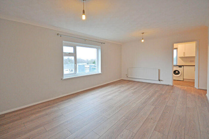 2 Bedroom Flat For Sale In Spacious Apartment, Thornbury Park, Rogerstone, NP10