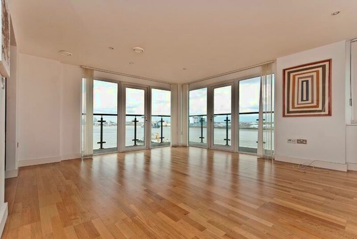 2 Bedroom Flat To Rent In Mizzen Mast House, Mast Quay, SE18