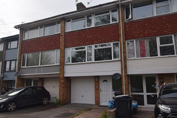3 Bedroom Town House To Rent In Bath Road, Bridgwater, TA6