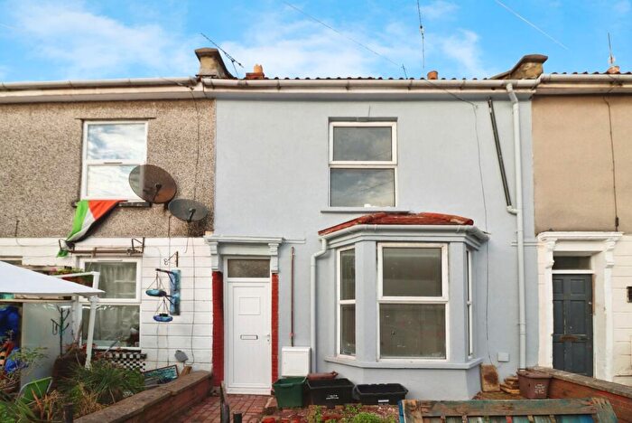 2 Bedroom Terraced House For Sale In High Street, Easton, Bristol, BS5