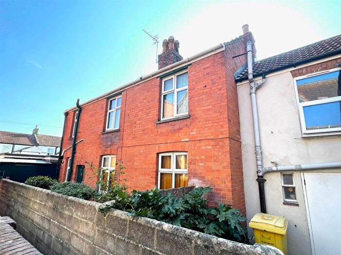 3 Bedroom Terraced House For Sale In College Street, Burnham-On-Sea, TA8
