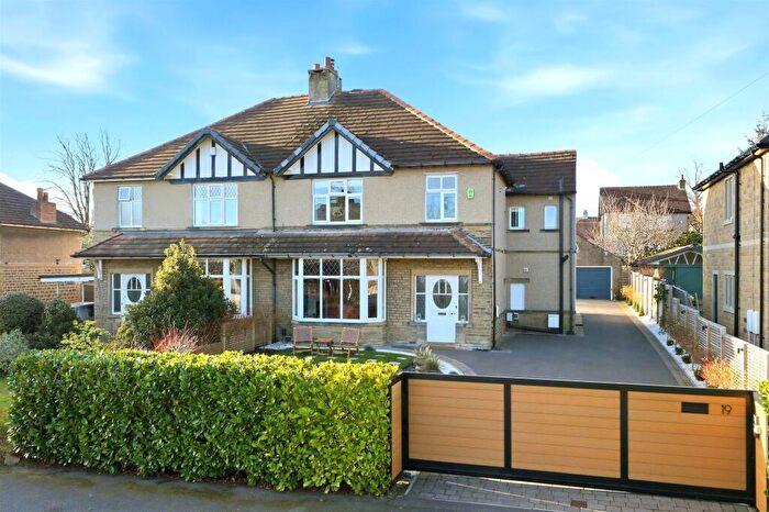 4 Bedroom Semi Detached House For Sale In Le Marchant Avenue, Lindley, Huddersfield, HD3