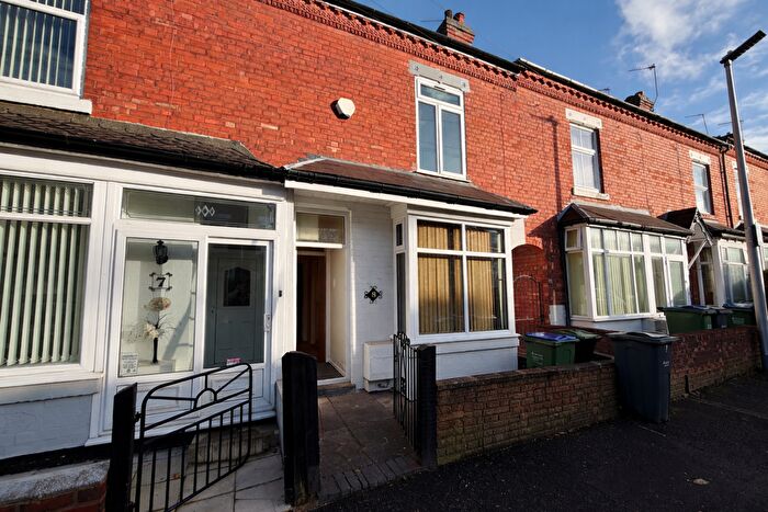 2 Bedroom Terraced House To Rent In Wattis Road, Smethwick, West Midlands, B67