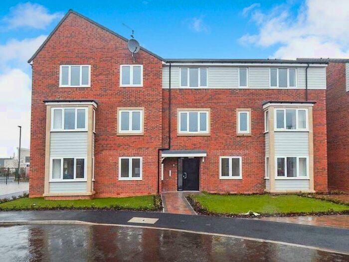 2 Bedroom Flat To Rent In Fairway Drive, Newsham, Blyth, Northumberland, NE24