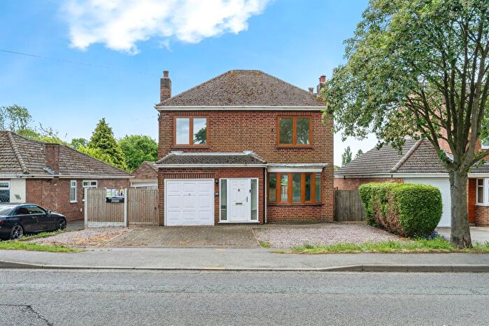 3 Bedroom Detached House For Sale In West Elloe Avenue, Spalding, PE11