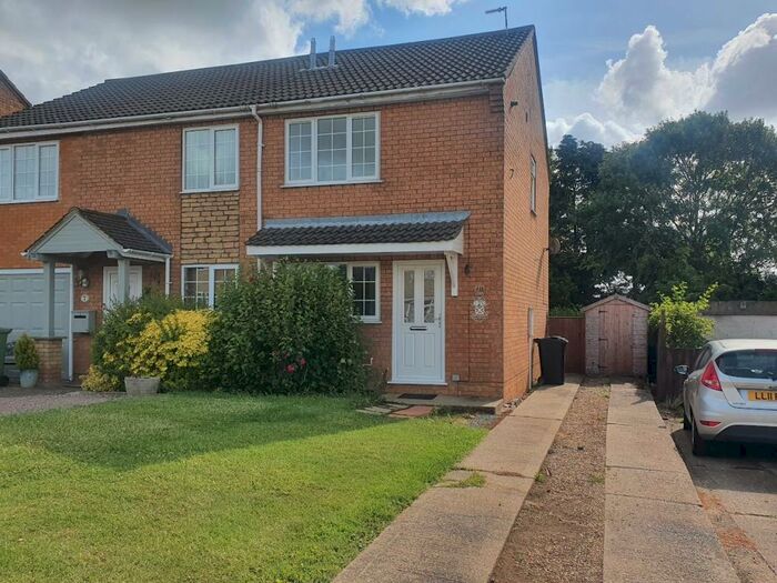 2 Bedroom Semi-Detached House To Rent In Turnor Close, Colsterworth, NG33