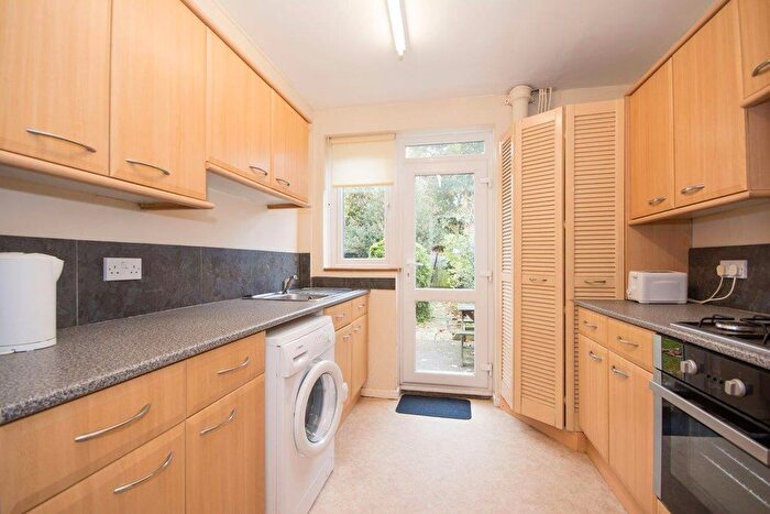 3 Bedroom Terraced House To Rent In Rathmell Drive, London, SW4