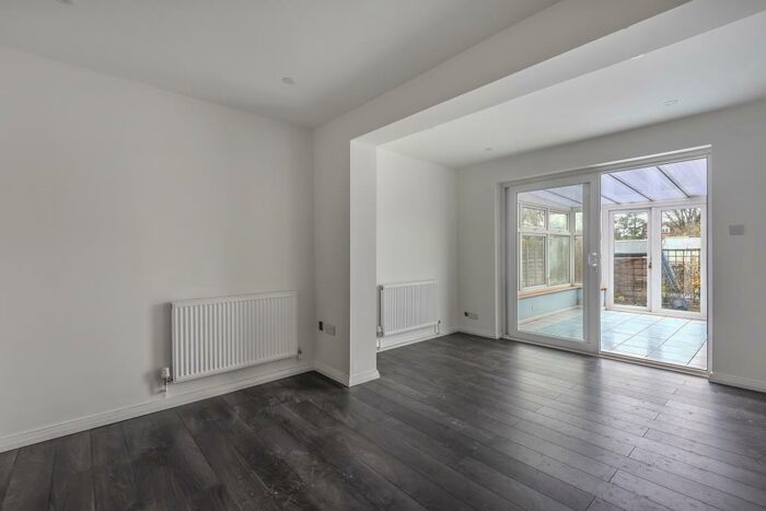 2 Bedroom Semi-Detached House To Rent In Headington, Oxford, OX3