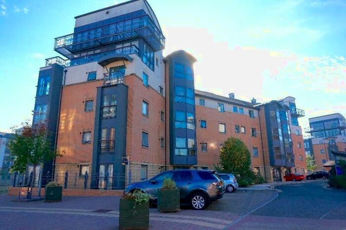 2 Bedroom Apartment To Rent In Rennies Isle, The Shore, Edinburgh, EH6