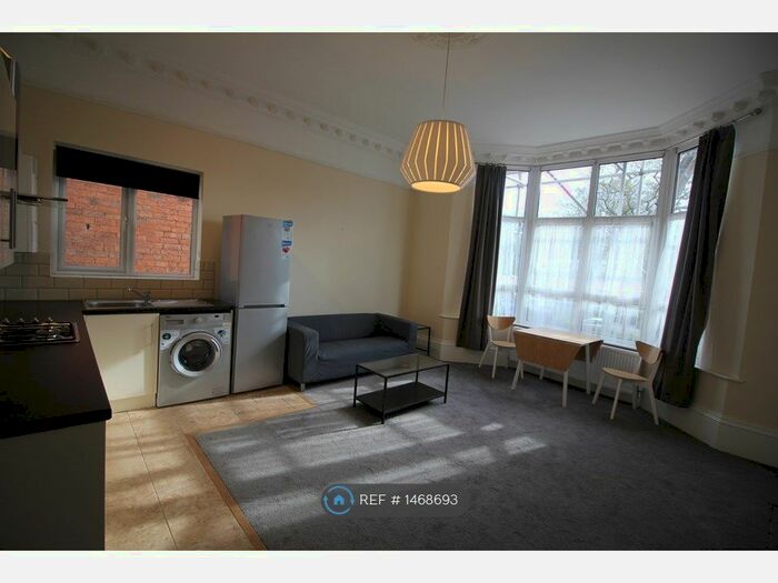 1 Bedroom Flat To Rent In Oxford Road, Birmingham, B13