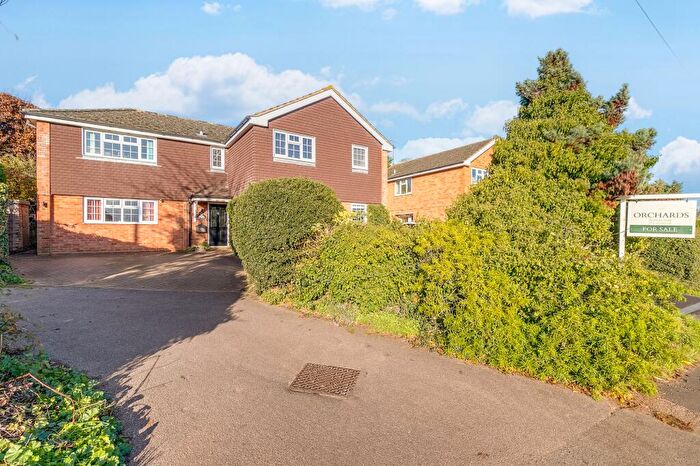 5 Bedroom Detached House For Sale In Ampthill Road, Maulden, MK45
