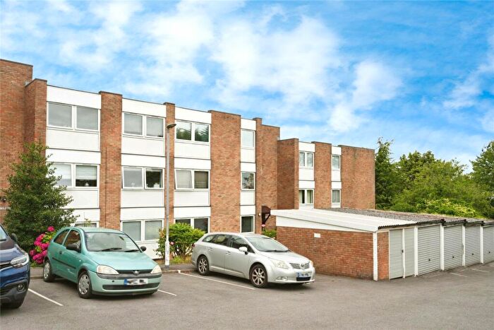 2 Bedroom Flat For Sale In Glebelands Road, Filton, Bristol, Gloucestershire, BS34