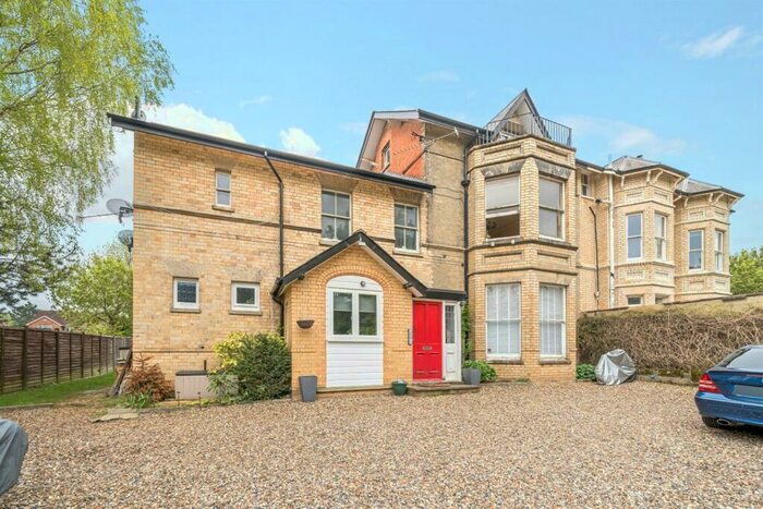 1 Bedroom Apartment To Rent In Wokingham Road, Wokingham Road, Reading, RG6