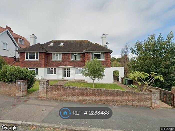 2 Bedroom Flat To Rent In Edensor Road, Eastbourne, BN20