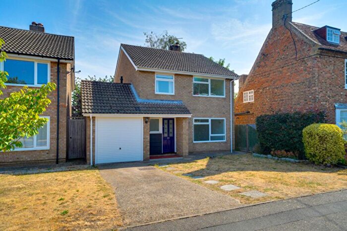 3 Bedroom Link Detached House To Rent In Great North Road, Alconbury, PE28
