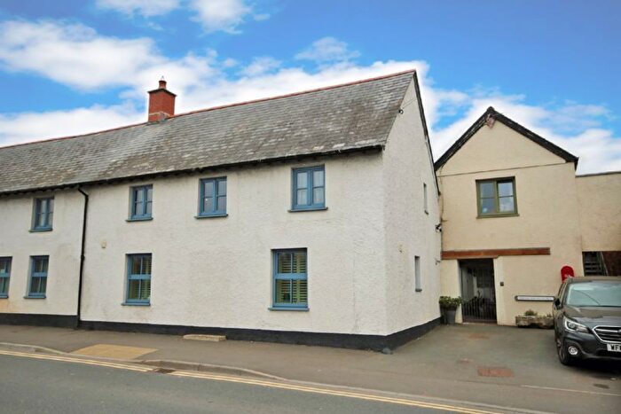 1 Bedroom Flat To Rent In Long Street, Williton, Taunton, TA4